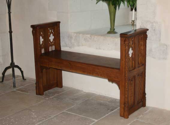 Copie d'un banc gothique